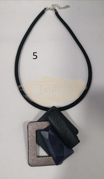 Fashion Jewelry - Necklace M-260-1 Navy/Taupe